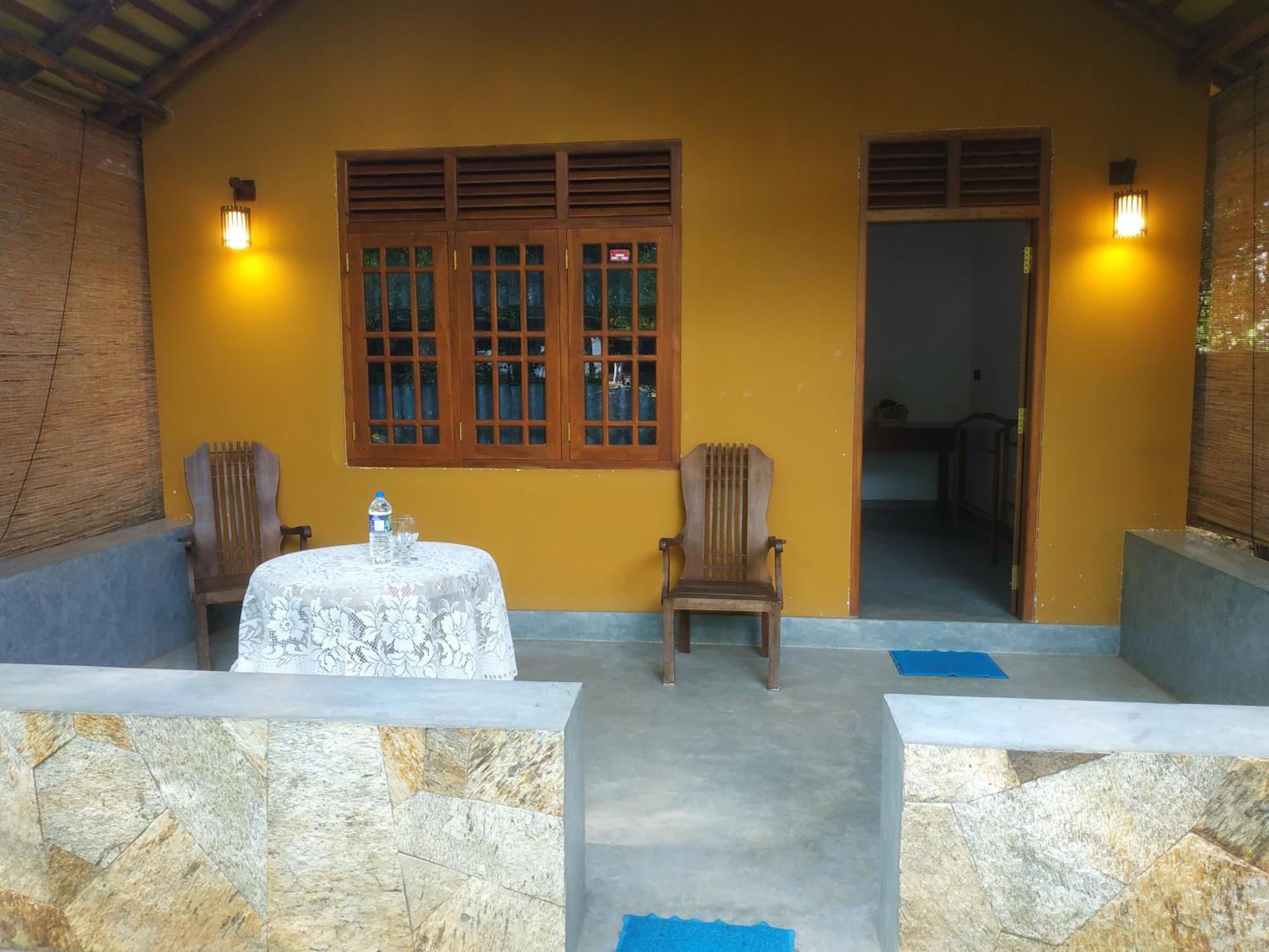 Four Seasons Safari Resort Udawalawa Udawalawe Exterior foto