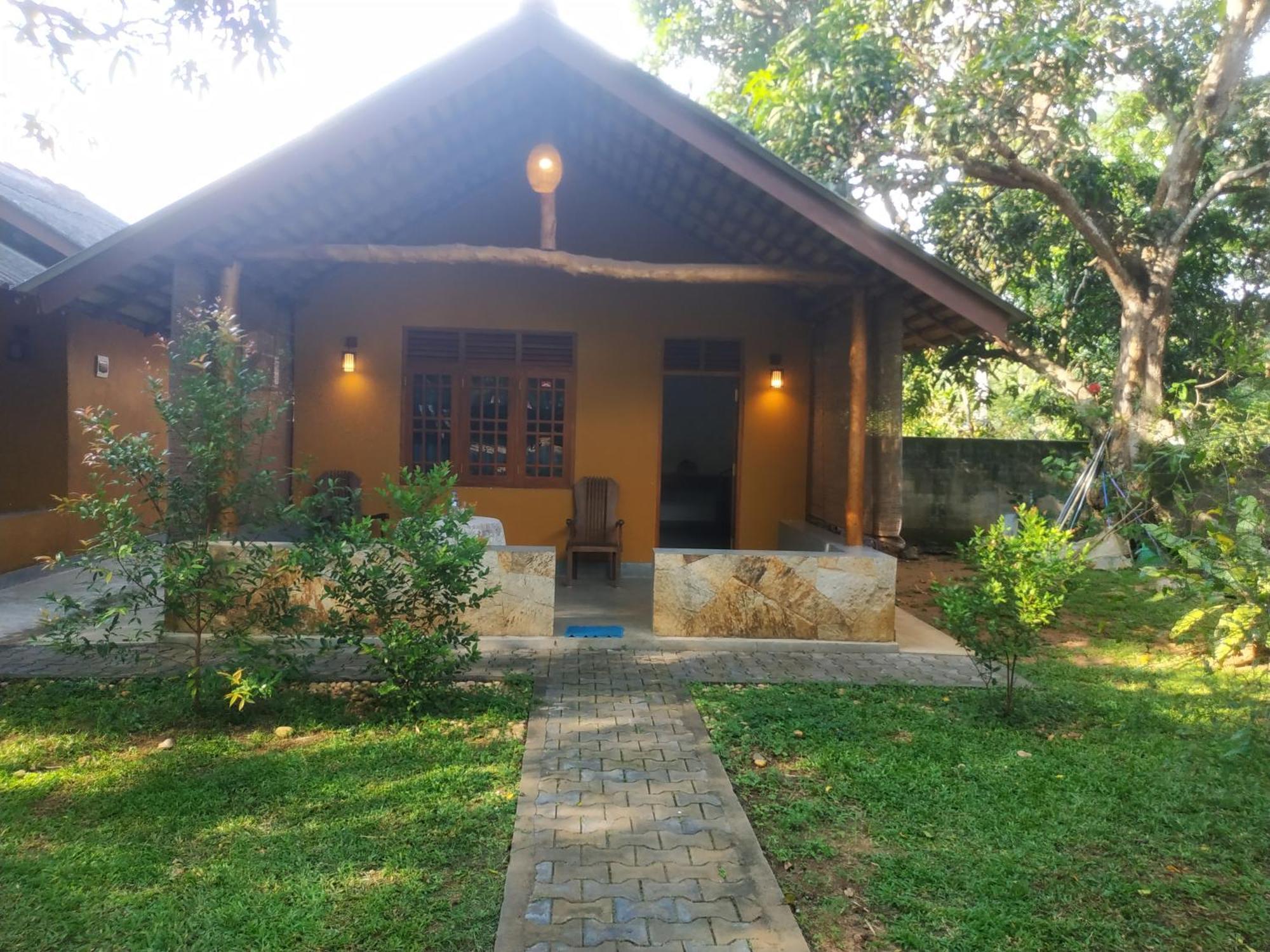 Four Seasons Safari Resort Udawalawa Udawalawe Exterior foto